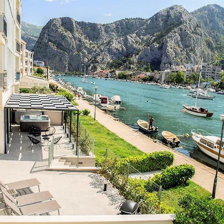 Luxury Apartment With Hot Tub Omiš Zewnętrze zdjęcie