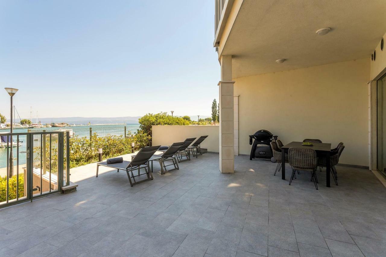 Luxury Apartment With Hot Tub Omiš Zewnętrze zdjęcie