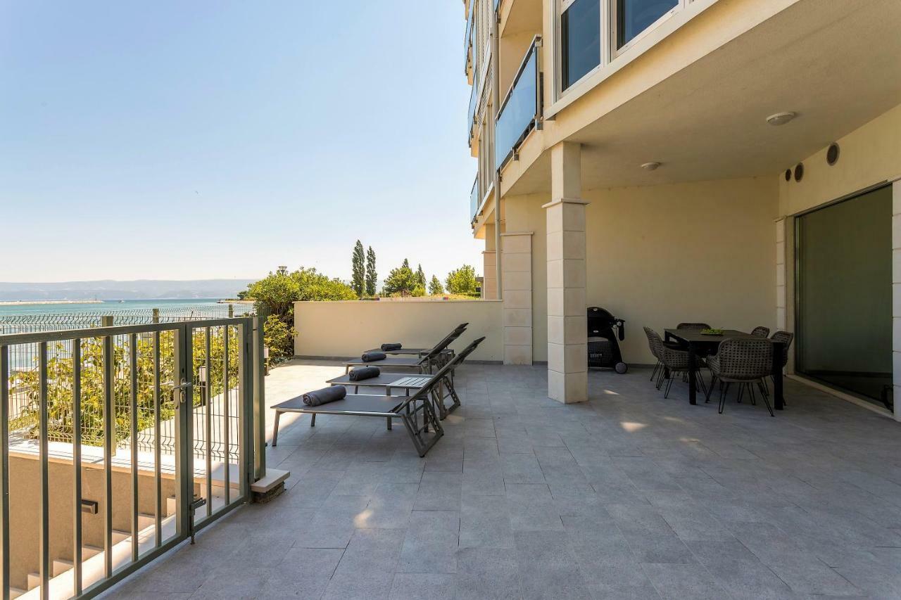 Luxury Apartment With Hot Tub Omiš Zewnętrze zdjęcie