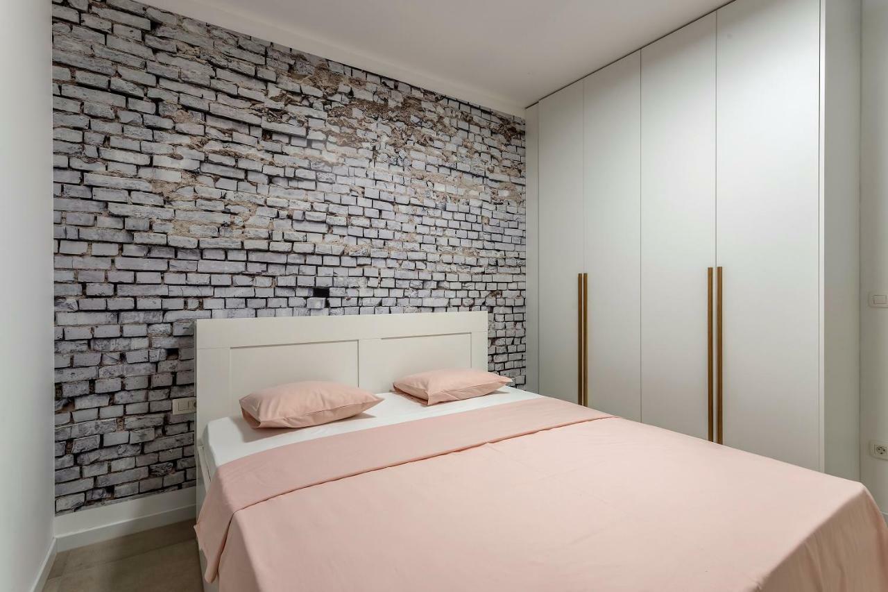 Luxury Apartment With Hot Tub Omiš Zewnętrze zdjęcie